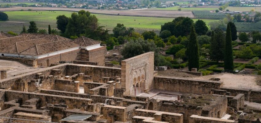 como llegar a medina azahara